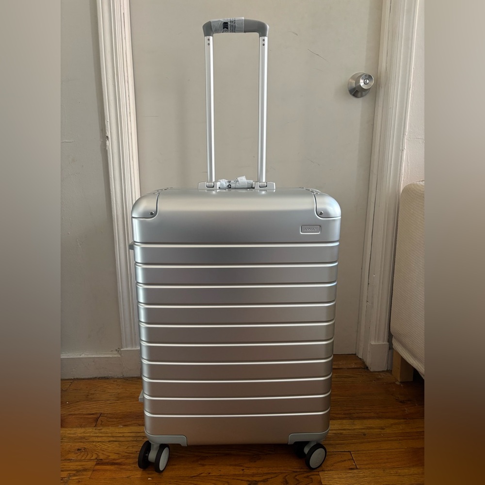 Away The Medium: Aluminum Edition in Silver